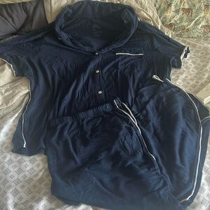 Stars Above Navy Cropped Pants and Shirt Pajamas - XXL